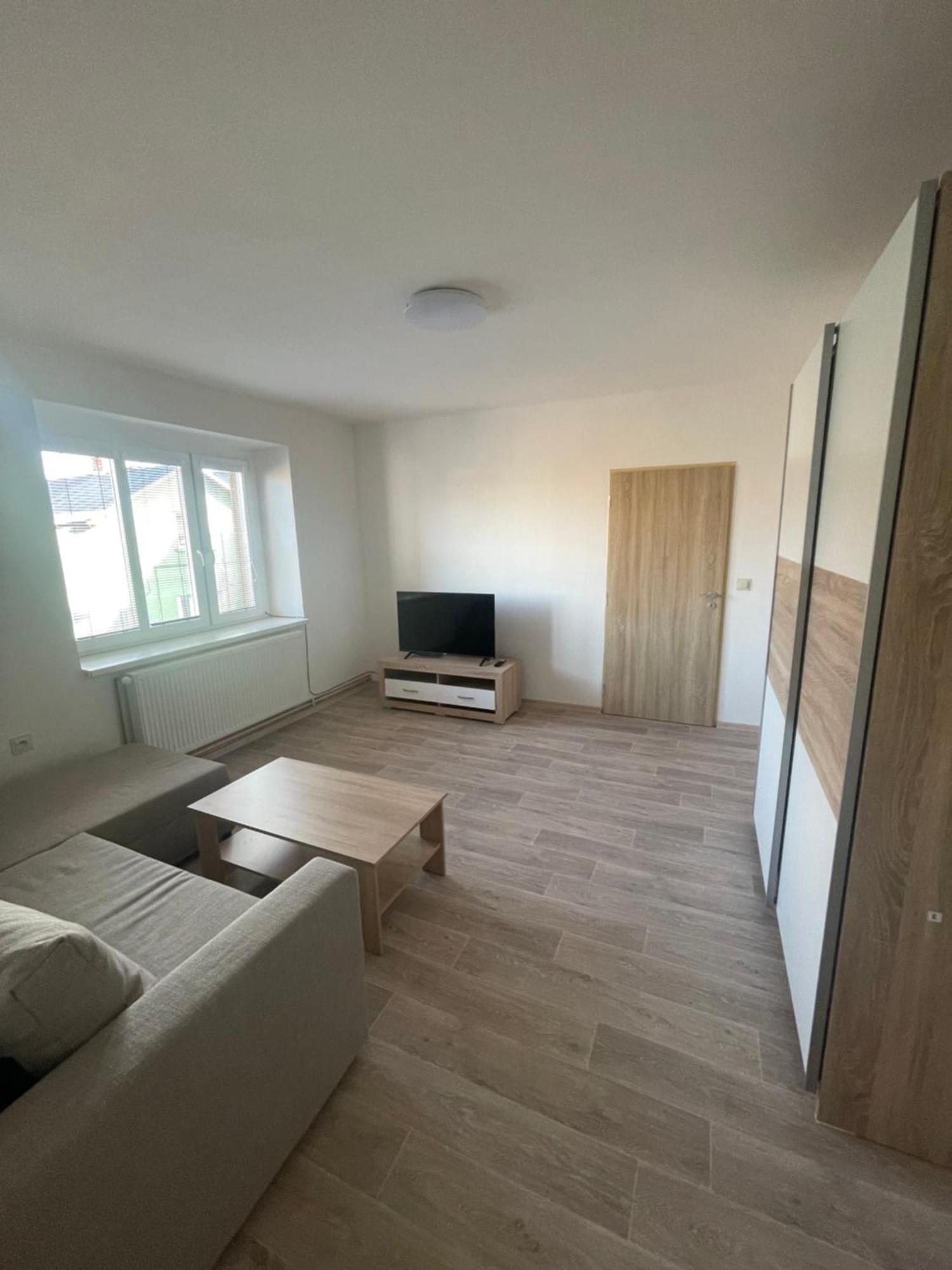 Apartmany Ferie Decin Bagian luar foto