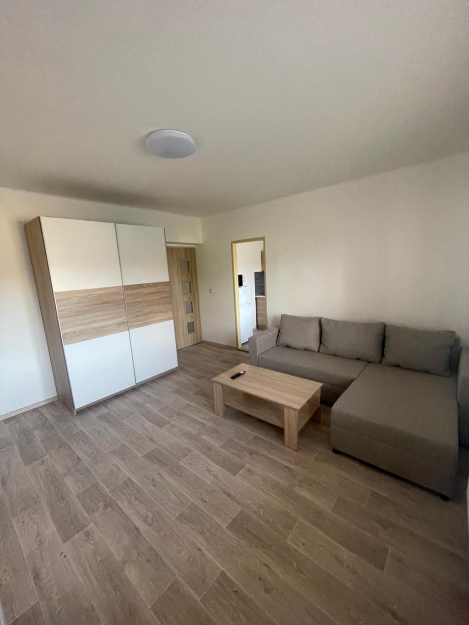 Apartmany Ferie Decin Bagian luar foto