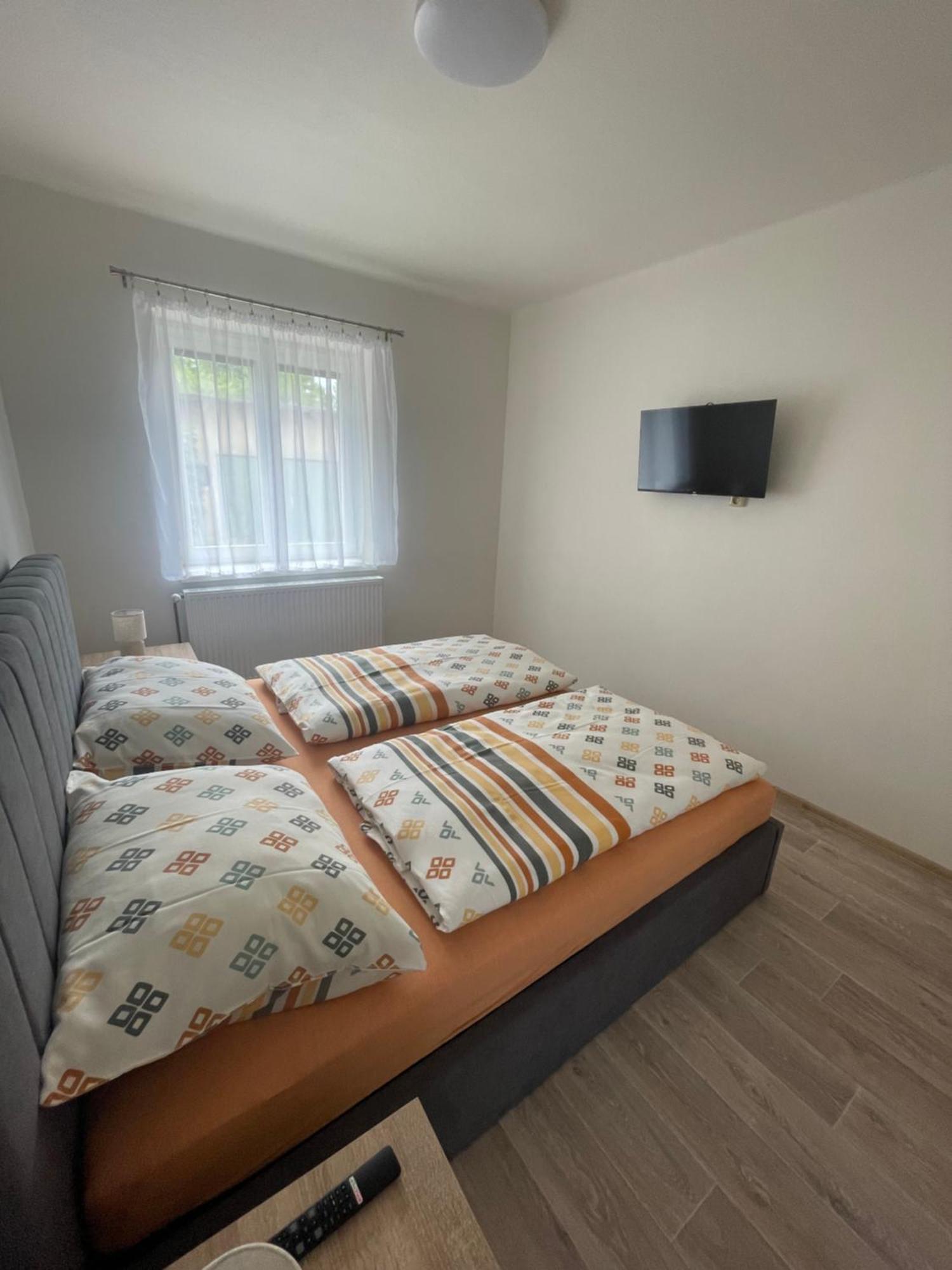 Apartmany Ferie Decin Bagian luar foto