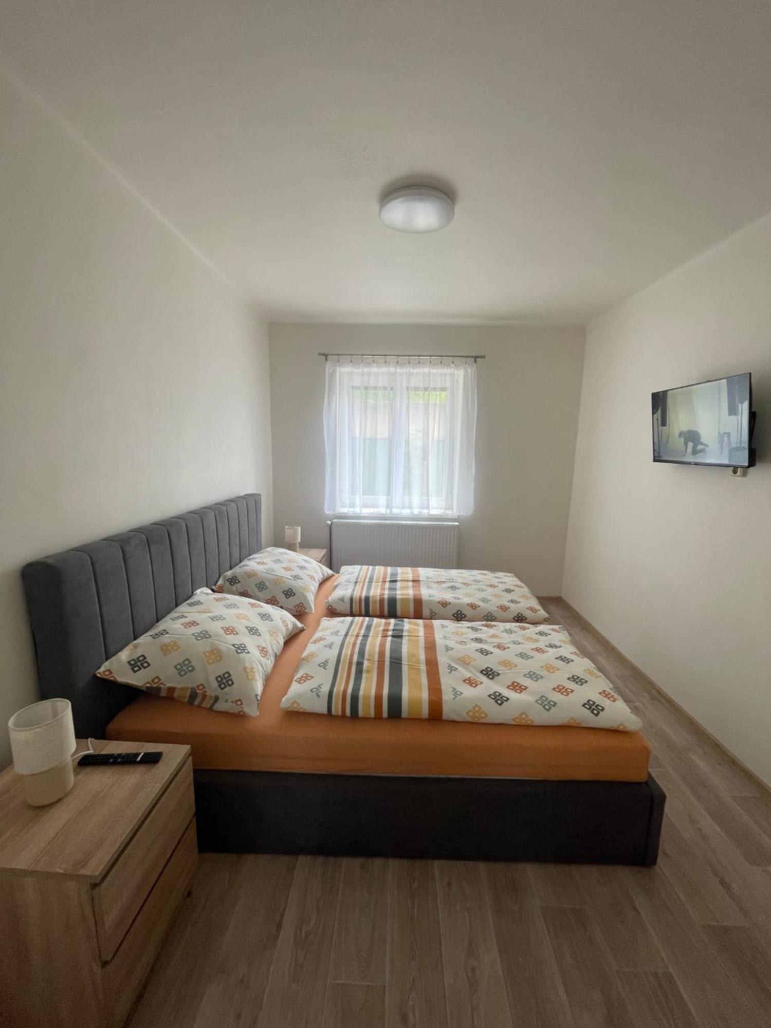 Apartmany Ferie Decin Bagian luar foto