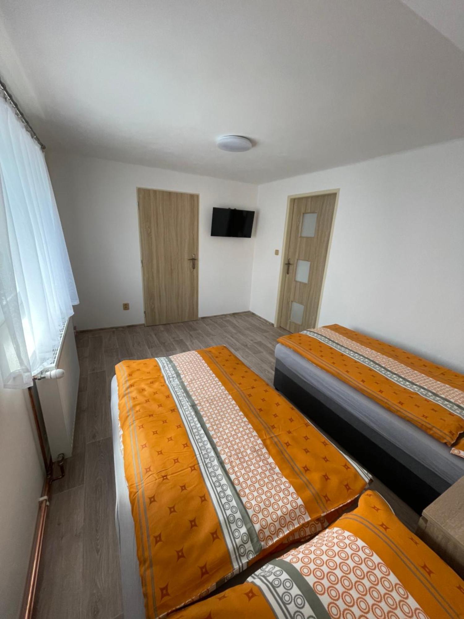 Apartmany Ferie Decin Bagian luar foto